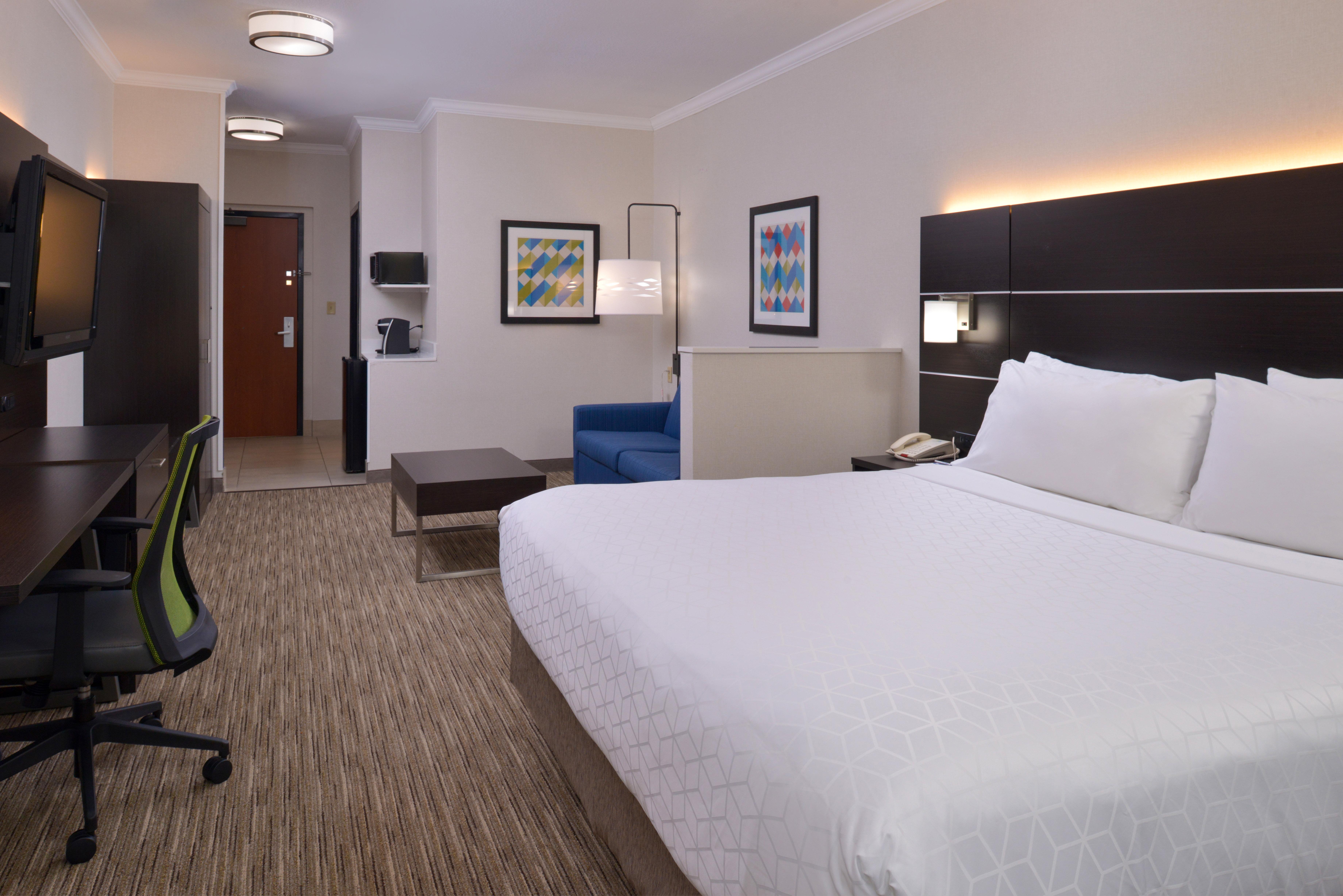 Holiday Inn Express & Suites Austin Nw - Lakeline By Ihg Exterior photo