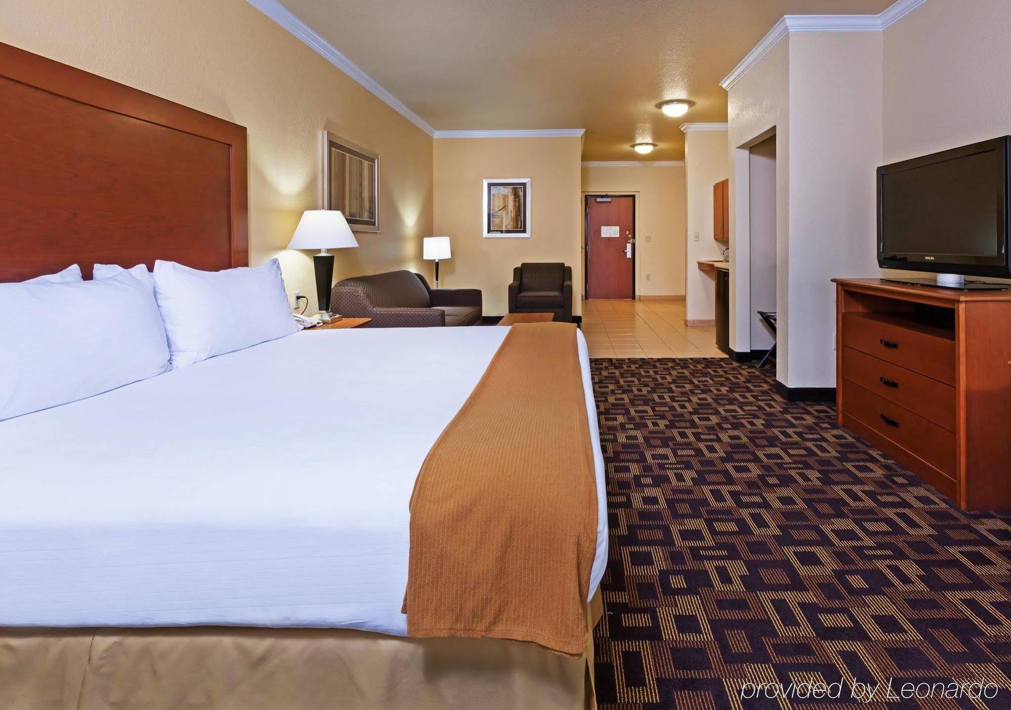 Holiday Inn Express & Suites Austin Nw - Lakeline By Ihg Exterior photo