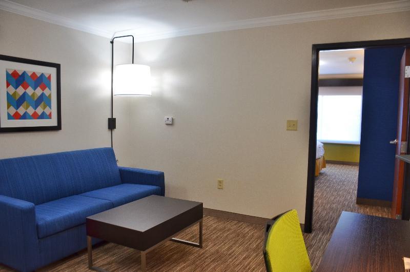 Holiday Inn Express & Suites Austin Nw - Lakeline By Ihg Exterior photo